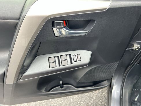 Used 2017 Toyota RAV4 XLE w/ Carpet Mat Package image 14