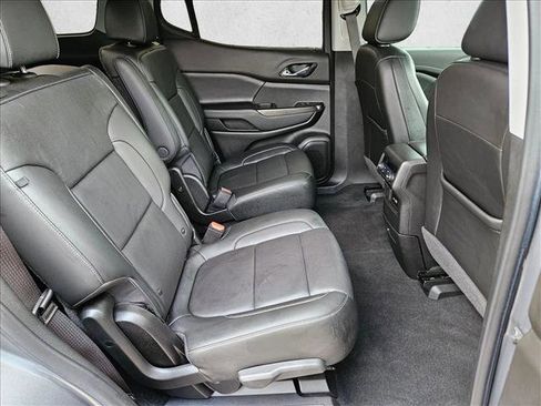 Used 2021 GMC Acadia SLT w/ Elevation Edition image 23