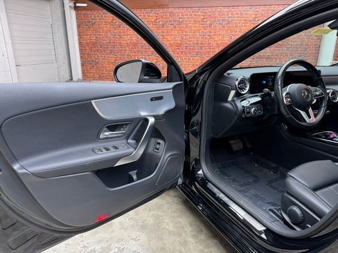 Used 2022 Mercedes-Benz A 220 4MATIC image 9