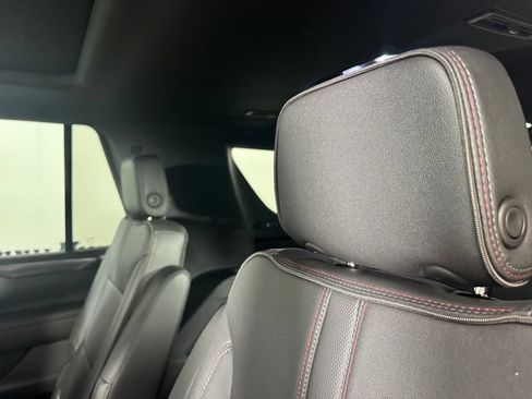 Used 2024 Chevrolet Tahoe RST w/ Luxury Package RWD image 30