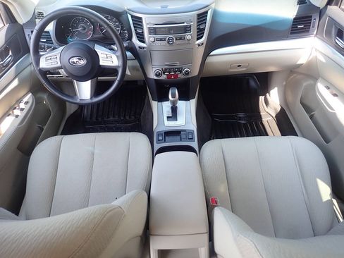 Used 2011 Subaru Outback 2.5i Premium w/ All-Weather Pkg AWD/4WD image 13