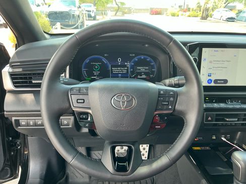Used 2026 Toyota Camry XSE FWD image 9