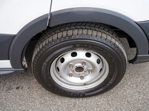 Used 2017 Ford Transit 350 148 Low Roof image 27