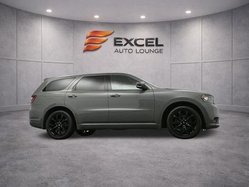 Used 2019 Dodge Durango R/T w/ Blacktop Package AWD/4WD image 46