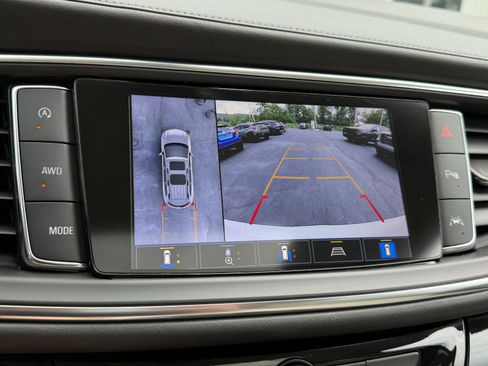 Used 2023 Buick Enclave Avenir w/ Avenir Technology Package AWD/4WD image 42
