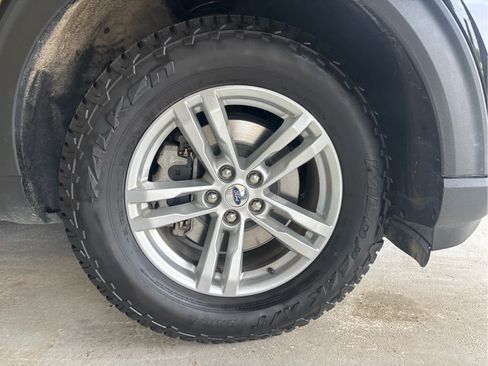 Used 2022 Ford Explorer XLT AWD/4WD image 42