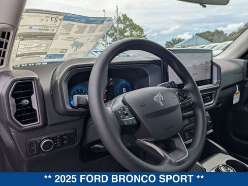 New 2025 Ford Bronco Sport Big Bend w/ Black Appearance Package AWD/4WD image 28