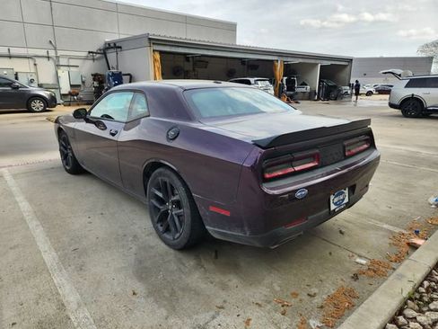 Used 2021 Dodge Challenger R/T w/ Blacktop Package image 3