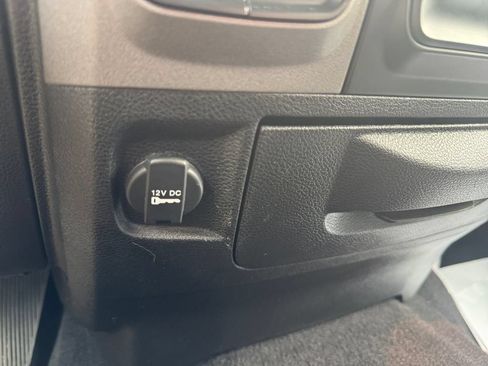 Used 2019 RAM 1500 Express w/ Wheel & Sound Group AWD/4WD image 23