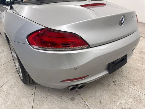 Used 2014 BMW Z4 sDrive28i RWD image 23