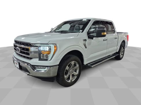 Used 2023 Ford F150 Lariat w/ Max Trailer Tow Package AWD/4WD image 5