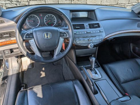 Used 2011 Honda Accord EX-L image 16