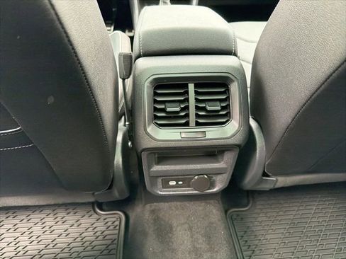 Used 2023 Volkswagen Tiguan SEL R-Line AWD/4WD image 23