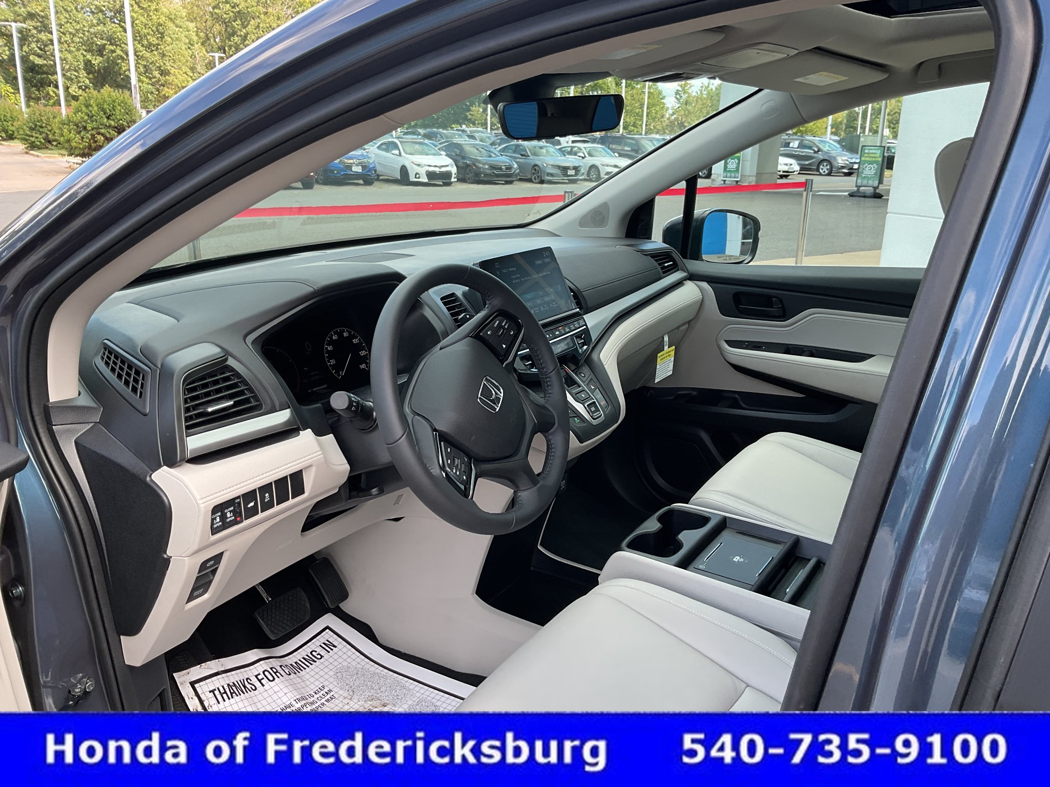 Used 2026 Honda Odyssey EX-L image 30