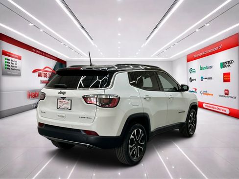 Used 2023 Jeep Compass Limited AWD/4WD image 7