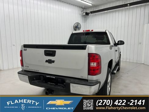 Used 2010 Chevrolet Silverado 1500 LT AWD/4WD image 3
