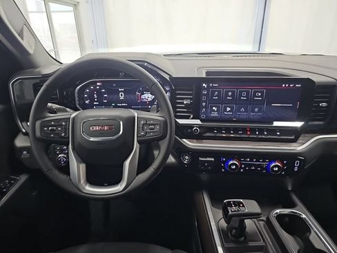 New 2026 GMC Sierra 1500 SLT w/ SLT Premium Plus Package AWD/4WD image 13