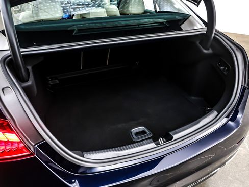 Certified 2022 Mercedes-Benz C 300 Sedan image 25