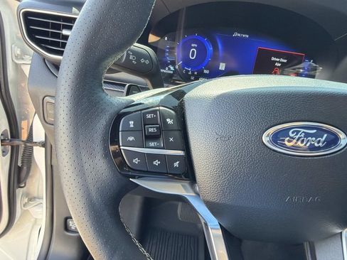 Used 2023 Ford Explorer ST w/ Equipment Group 401A AWD/4WD image 26