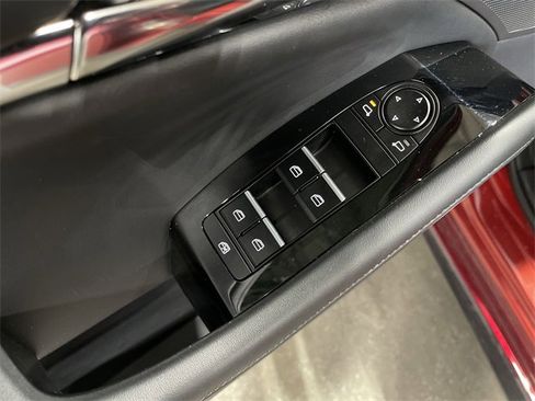 Used 2025 MAZDA MAZDA3 s image 19