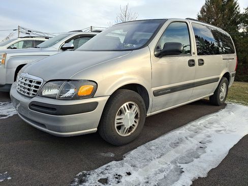 Used 2000 Chevrolet Venture LS image 3