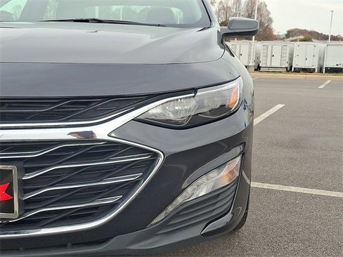 Used 2023 Chevrolet Malibu LT image 9