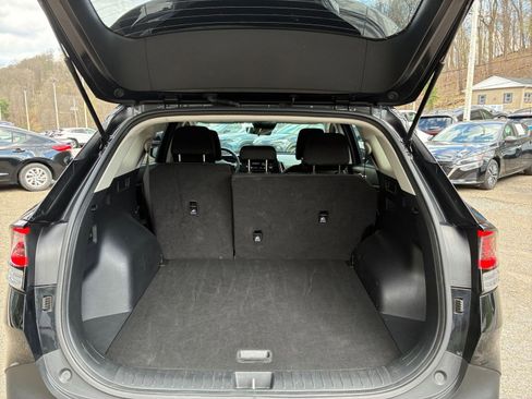 Used 2025 Kia Sportage LX FWD image 30