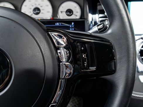 Used 2016 Rolls-Royce Ghost image 79