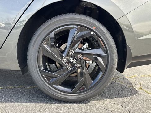 New 2026 Hyundai Elantra SEL Sport image 19