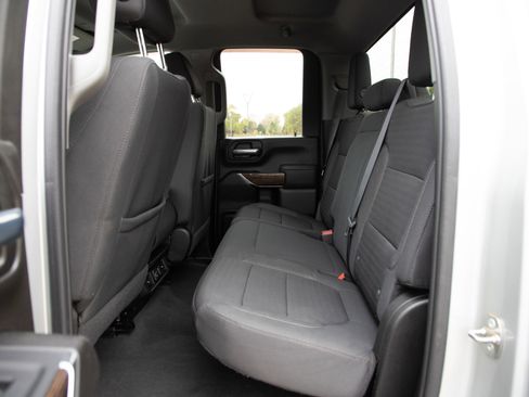 Used 2022 GMC Sierra 2500 SLE w/ SLE Value Package; image 21