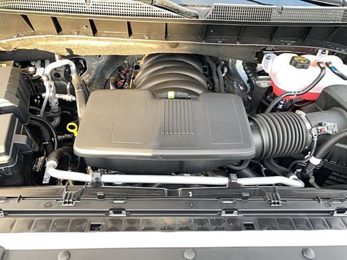 Used 2025 Chevrolet Silverado 1500 LT w/ Convenience Package II image 13