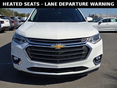 Used 2021 Chevrolet Traverse Premier w/ LPO, Floor Liner Package FWD image 2