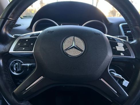 Used 2015 Mercedes-Benz ML 350 4MATIC image 20
