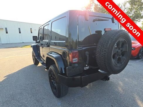 Certified 2017 Jeep Wrangler Unlimited Sahara w/ Max Tow Package image 4