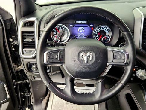 Used 2024 RAM 1500 Laramie AWD/4WD image 13