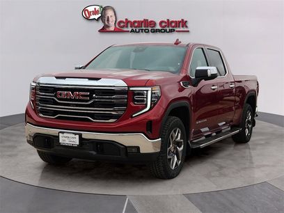 New 2025 GMC Sierra 1500 SLT w/ SLT Premium Plus Package