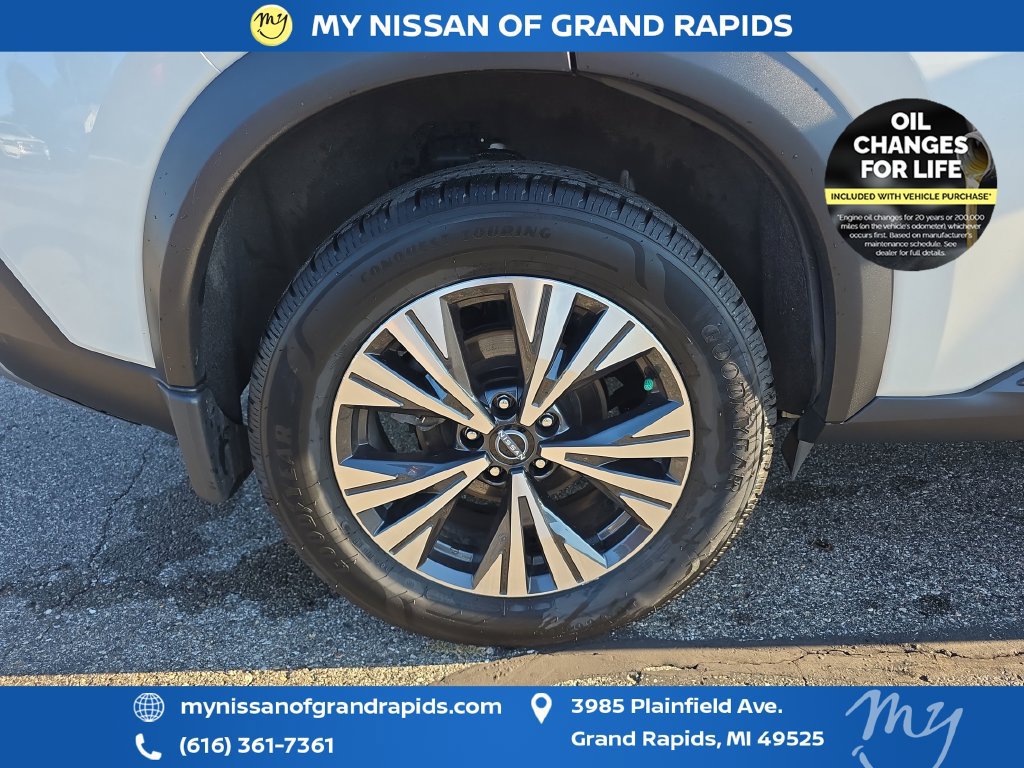 Certified 2023 Nissan Rogue SV AWD/4WD image 34