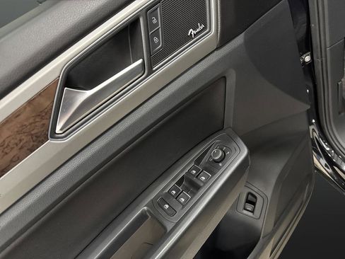 Used 2019 Volkswagen Atlas SEL Premium image 29