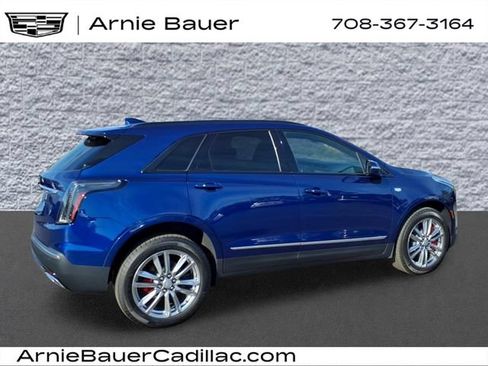 Used 2025 Cadillac XT5 Sportv AWD/4WD image 7