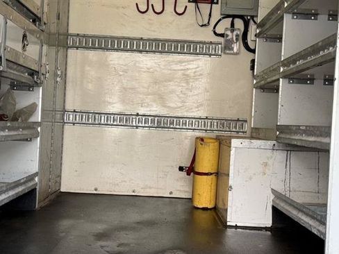 Used 2013 Ford F450 XL w/ Heavy Service Suspension Pkg RWD image 21