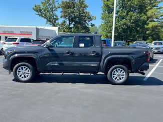 Used 2024 Toyota Tacoma SR5 w/ SR5 Upgrade Package AWD/4WD video 2