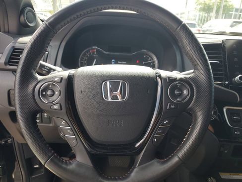 Used 2023 Honda Ridgeline Black Edition image 29