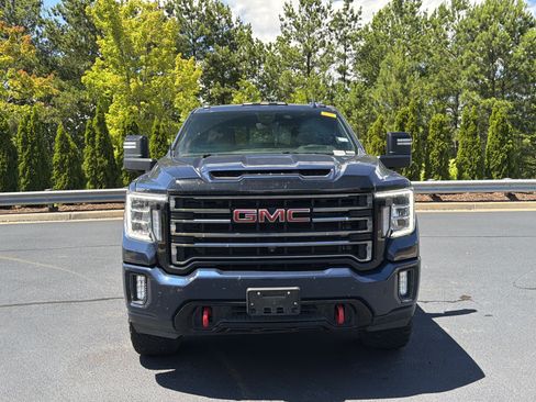 Used 2022 GMC Sierra 2500 AT4 w/ AT4 Premium Plus Package AWD/4WD image 17