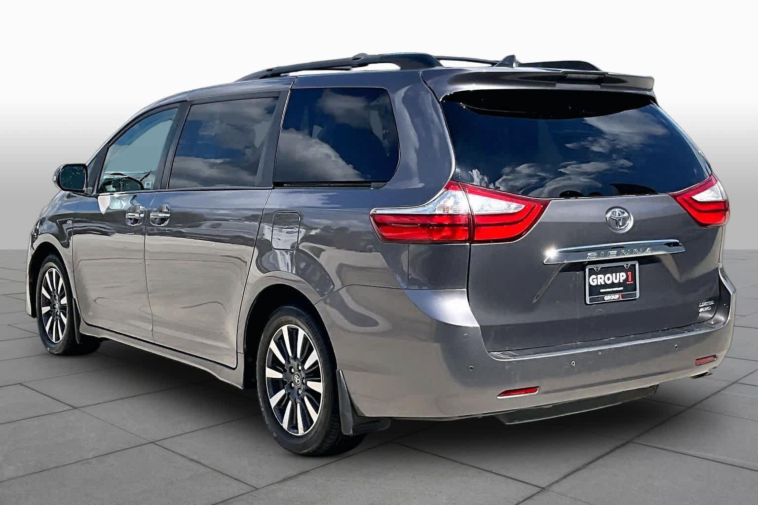 Used 2019 Toyota Sienna Limited Premium AWD/4WD image 8