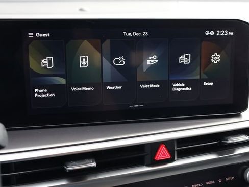 Certified 2024 Kia Sorento S image 21