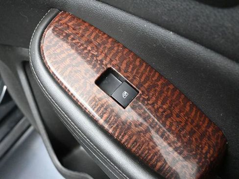 Used 2013 Chevrolet Malibu LT w/ Power Convenience Package image 40