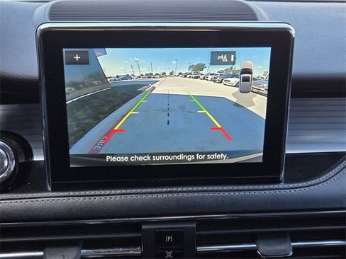 Used 2020 Lincoln Corsair Standard w/ Equipment Group 101A image 12