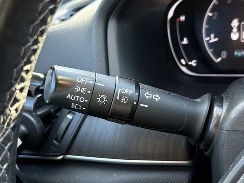 Used 2022 Honda Accord Touring image 27