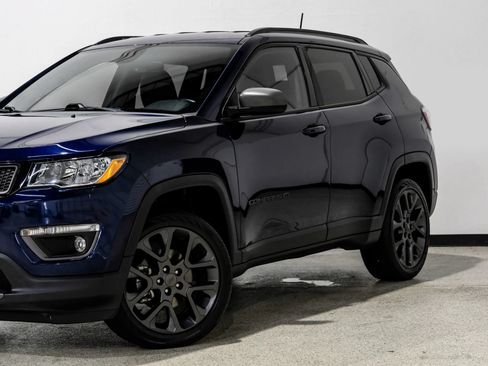 Used 2021 Jeep Compass Latitude AWD/4WD image 13