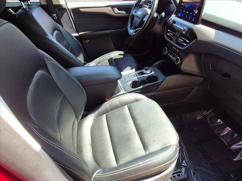 Used 2022 Ford Escape SEL w/ Technology Package AWD/4WD image 22